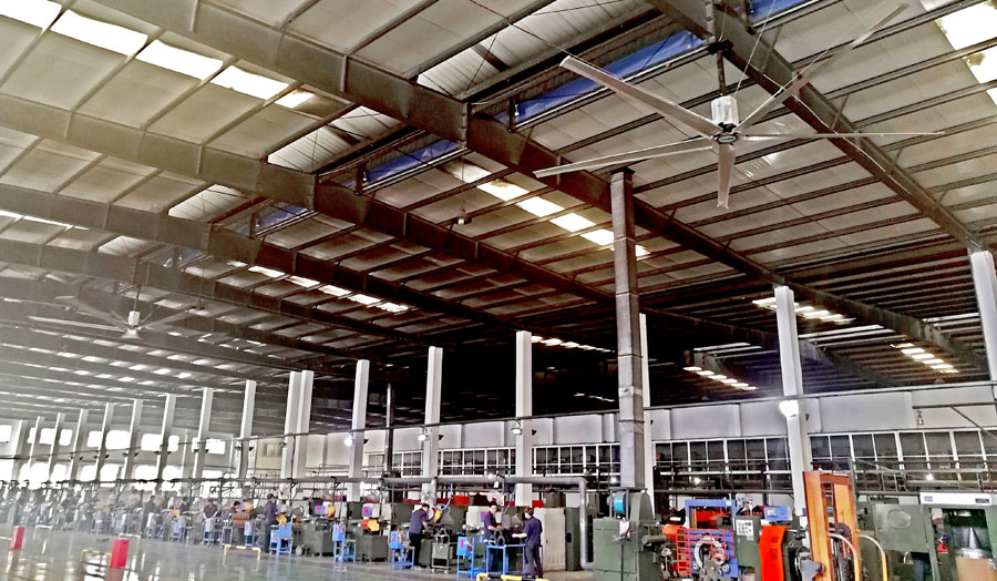 工業大吊扇減輕員工夏季的熱應激 工業大吊扇減輕員工夏季的熱應激